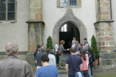 Herzlicher Empfang an der Kirche Beatae Mariae Virginis in Hornburg