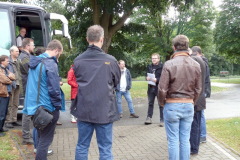 Mit Jens Berthold geht es los zur archäologischen Exkursion im Landkreis Nienburg