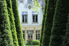 im Garten des Allmers-Hauses in Rechtenfleth